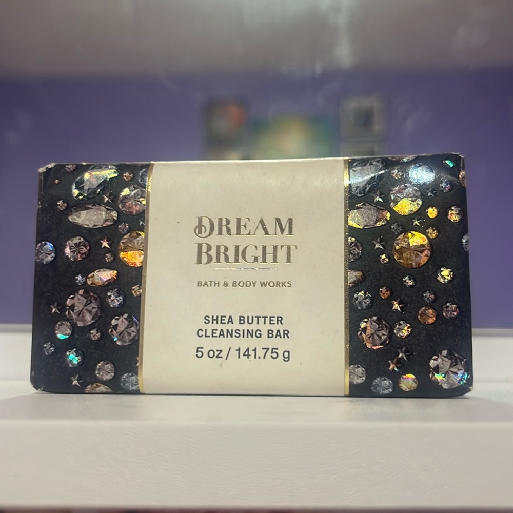 Dream Bright Bath and body works cleansing soap bar with shea butter, 5 ounces